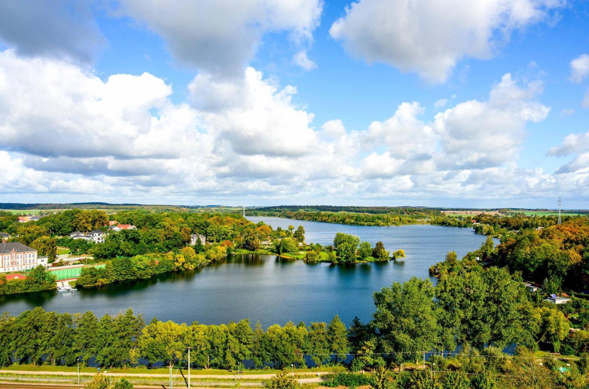 Ferienwohnung Weitblick In Waren Waren  Exteriér fotografie
